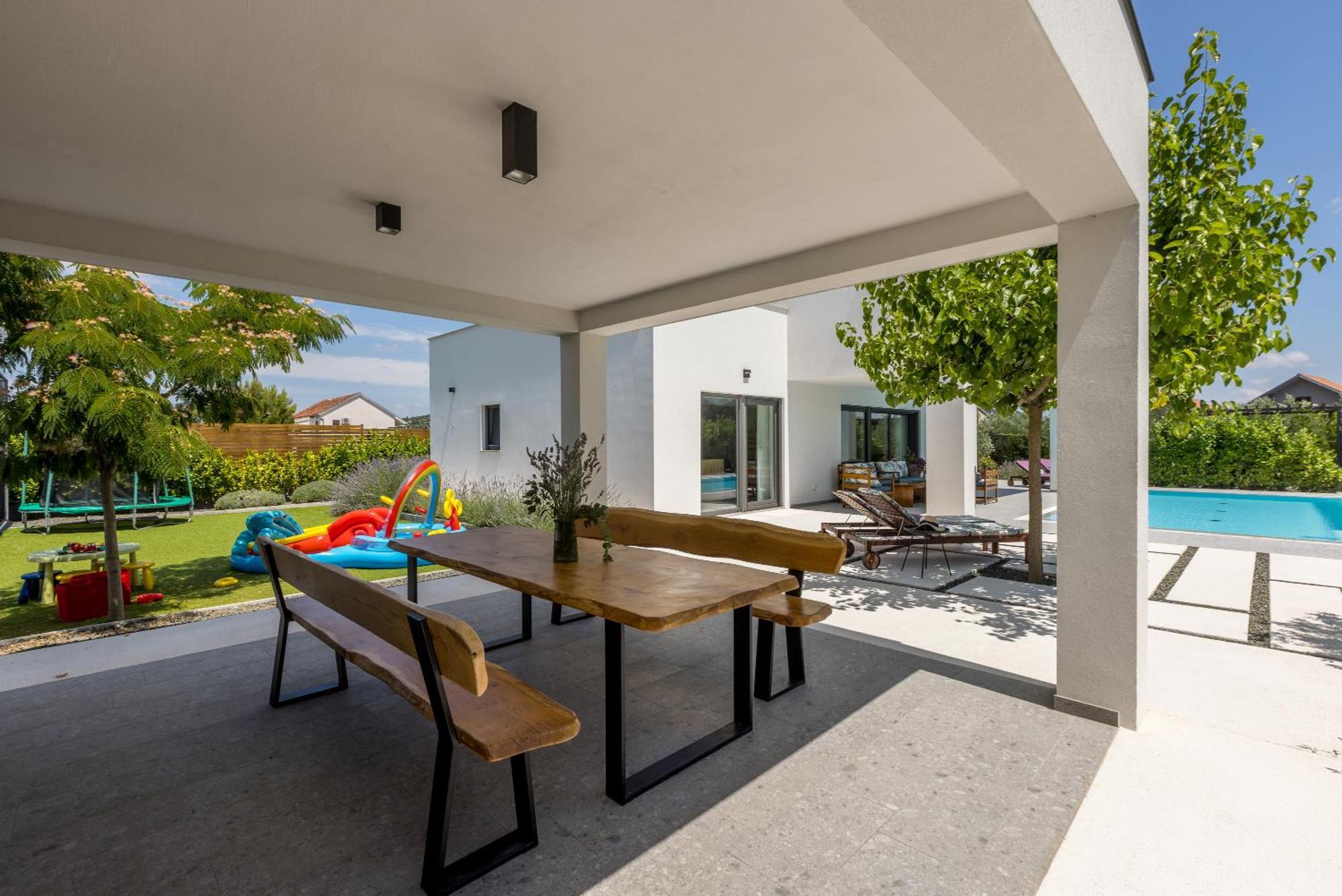 Villa O Vodice Exterior photo